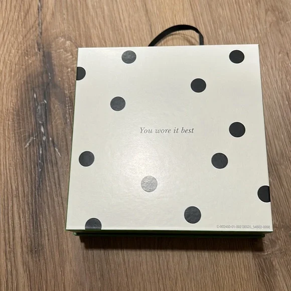 Kate Spade Green Floral Earrings - Picture 2 of 5